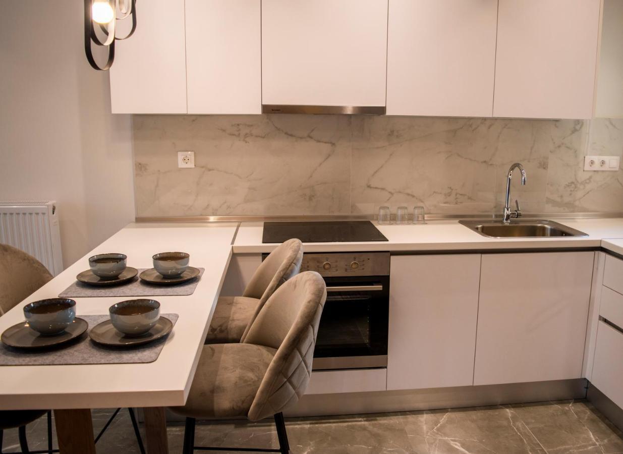 The Caravan Apartments Tesalonika Bagian luar foto